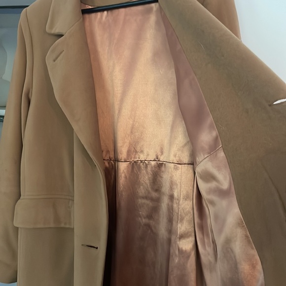 Wool camel coat - Picture 3 of 3